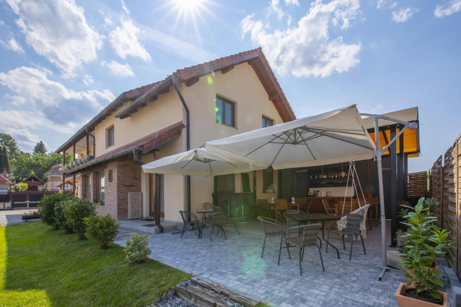 Ama Guest House Turda Exterior photo