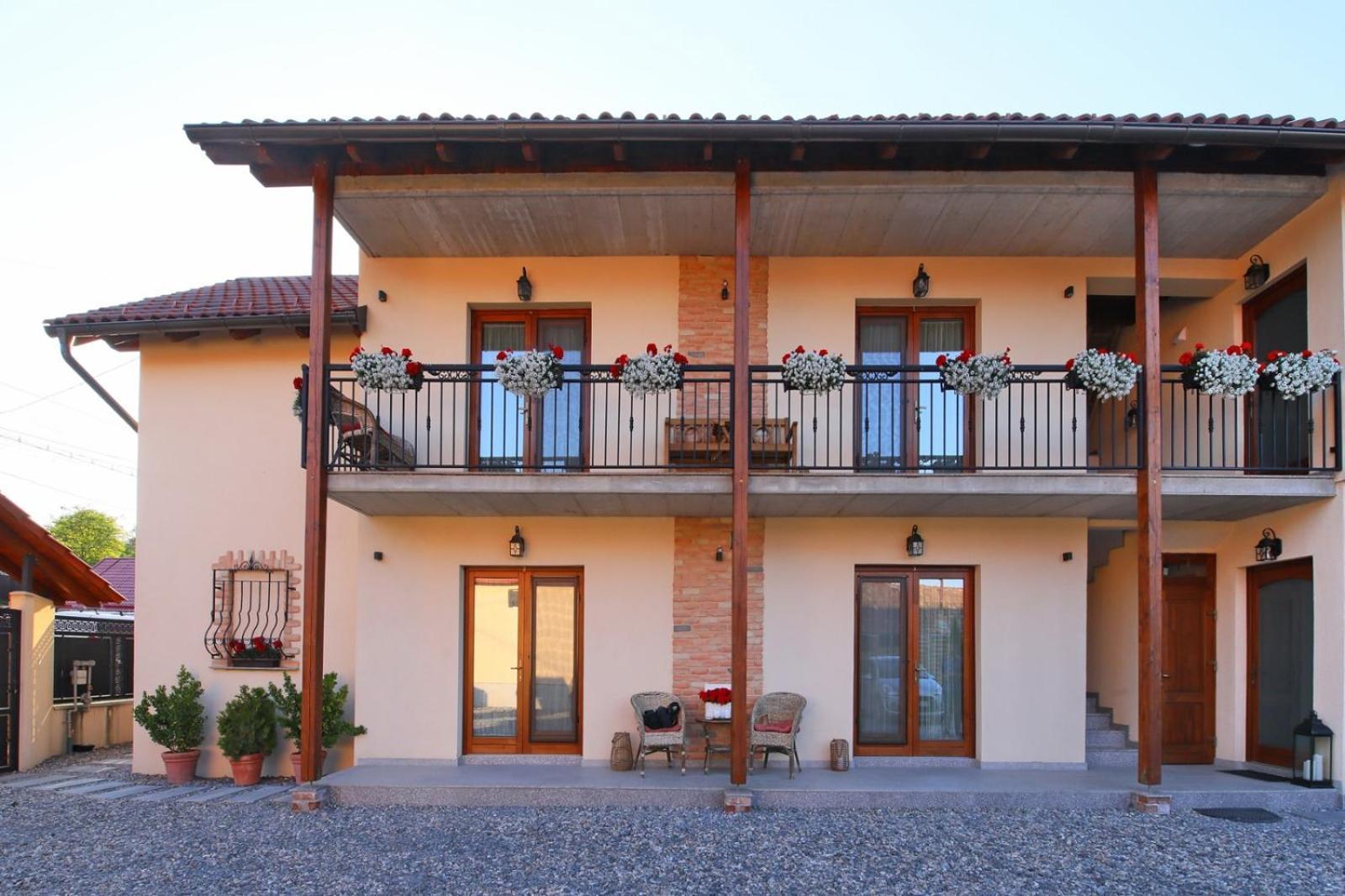 Ama Guest House Turda Exterior photo