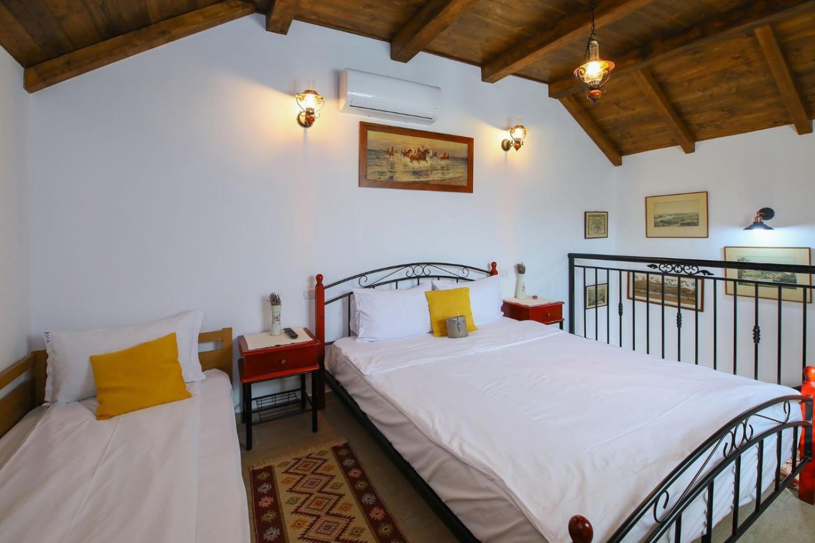 Ama Guest House Turda Exterior photo